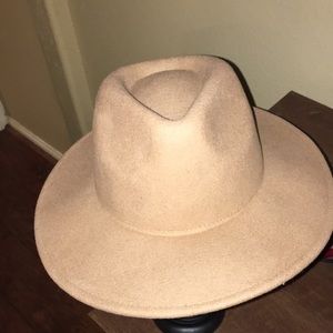 Women’s hat